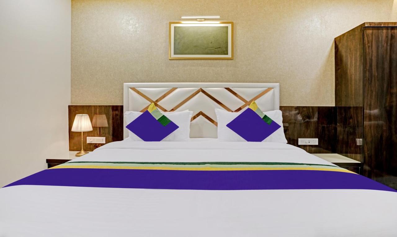 Treebo Premium Golden Bliss Trimurti Nagar Square Nagpur Exteriör bild