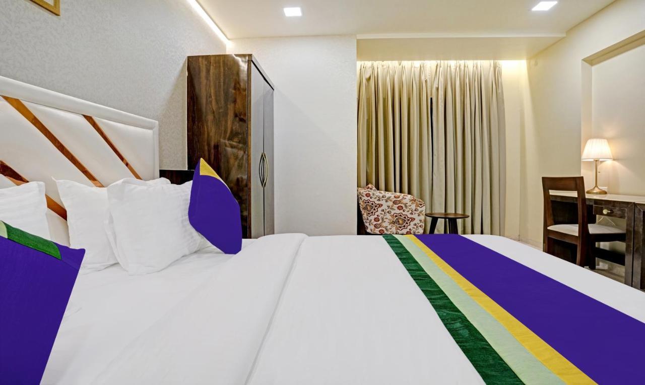 Treebo Premium Golden Bliss Trimurti Nagar Square Nagpur Exteriör bild