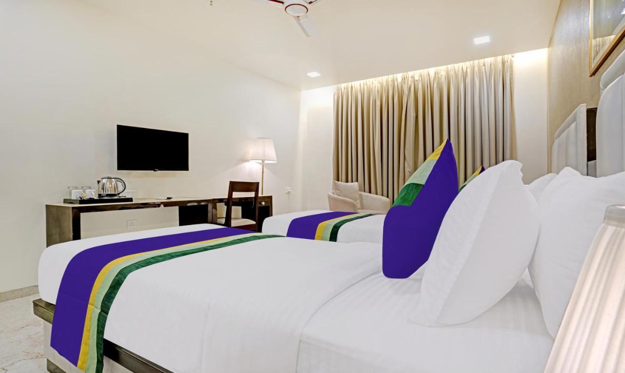 Treebo Premium Golden Bliss Trimurti Nagar Square Nagpur Exteriör bild