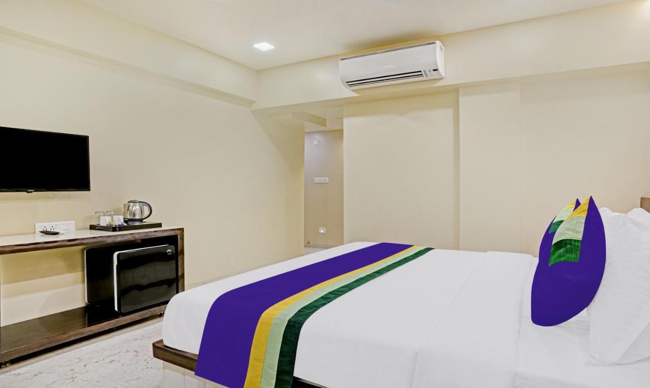 Treebo Premium Golden Bliss Trimurti Nagar Square Nagpur Exteriör bild