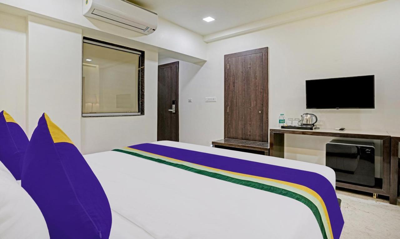 Treebo Premium Golden Bliss Trimurti Nagar Square Nagpur Exteriör bild
