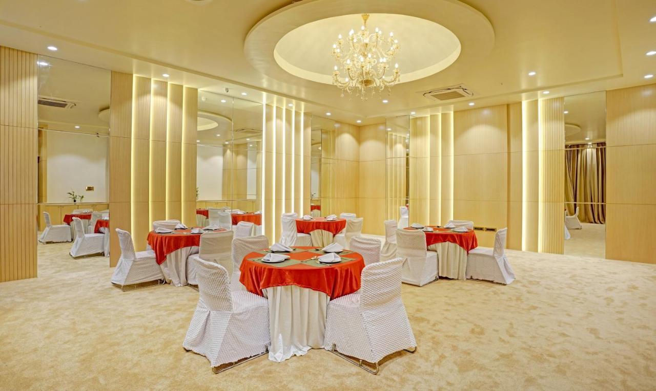 Treebo Premium Golden Bliss Trimurti Nagar Square Nagpur Exteriör bild