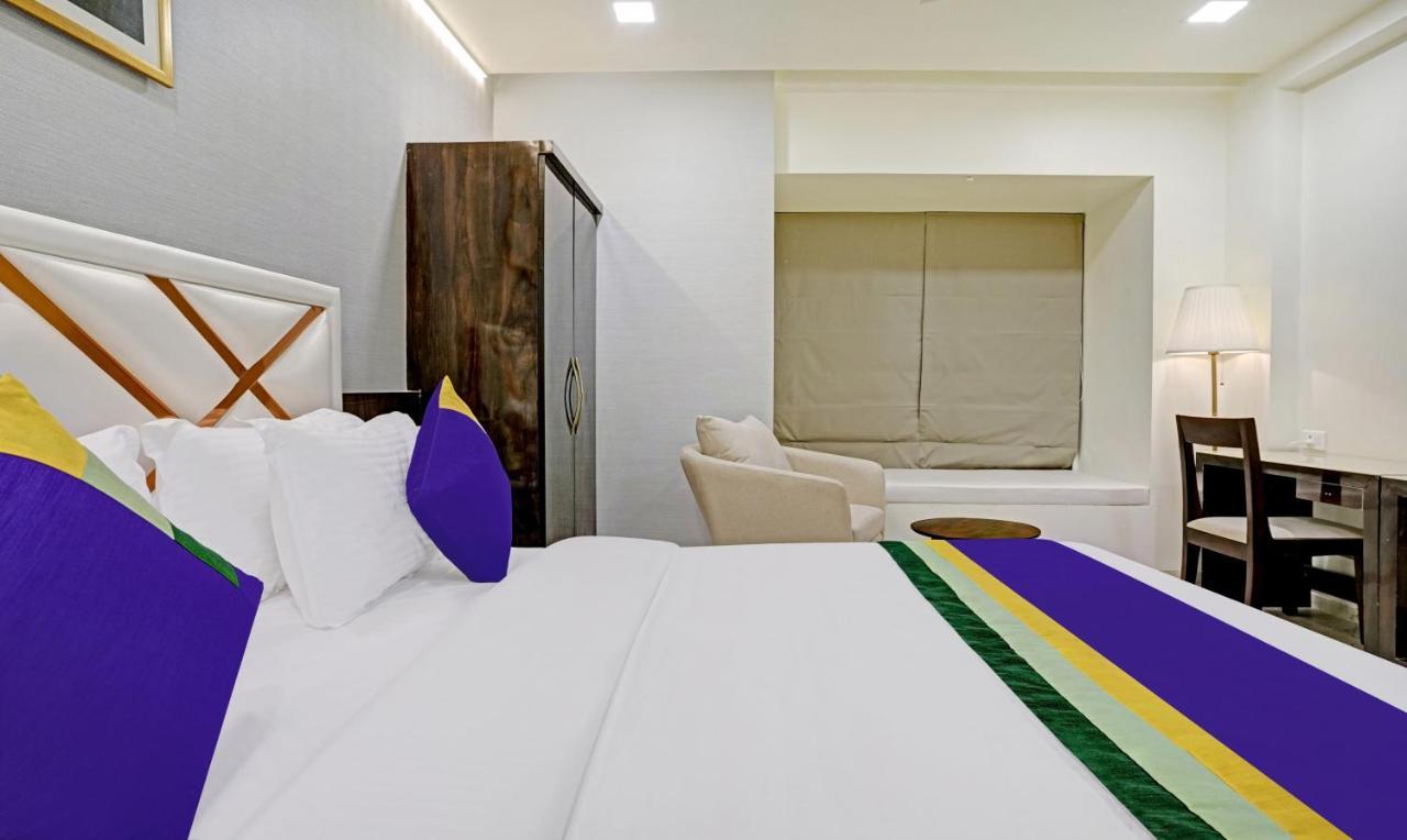 Treebo Premium Golden Bliss Trimurti Nagar Square Nagpur Exteriör bild