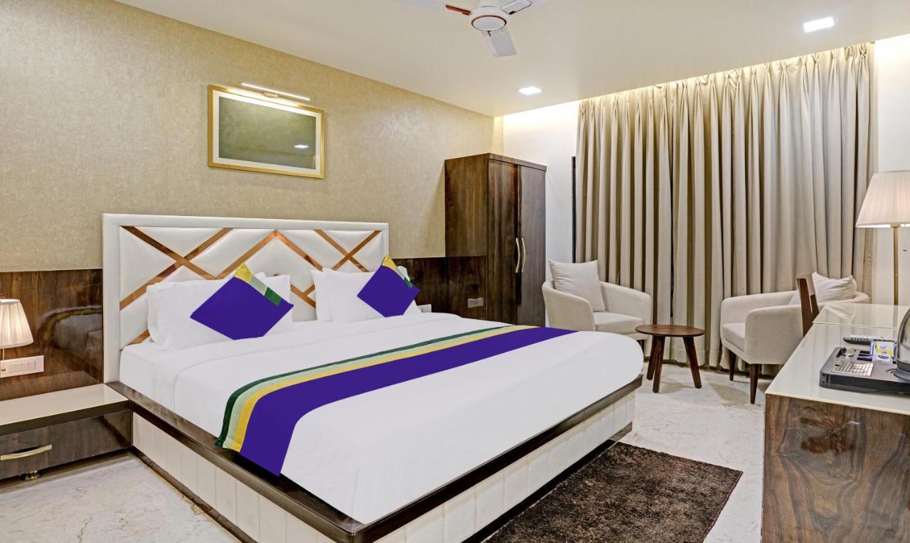 Treebo Premium Golden Bliss Trimurti Nagar Square Nagpur Exteriör bild