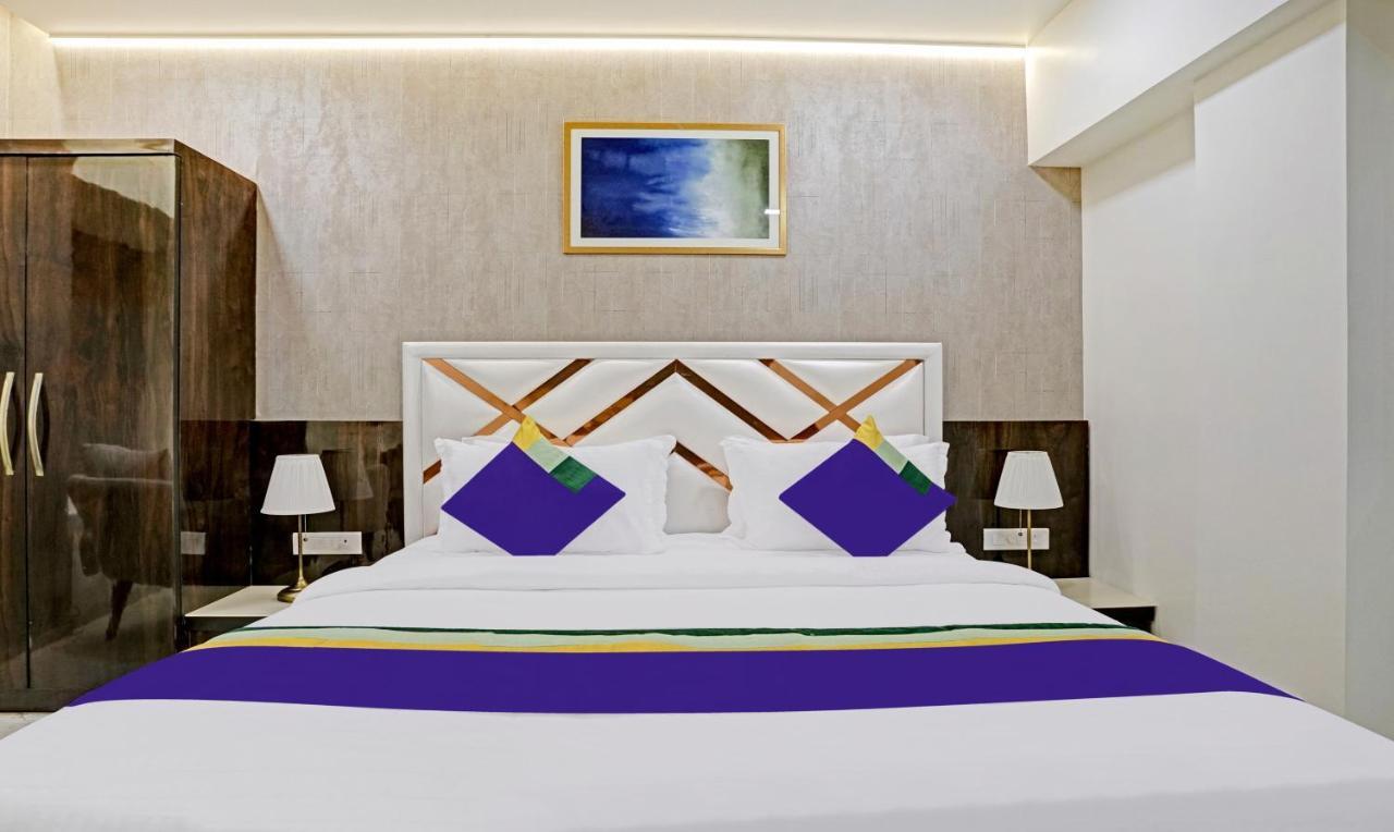 Treebo Premium Golden Bliss Trimurti Nagar Square Nagpur Exteriör bild