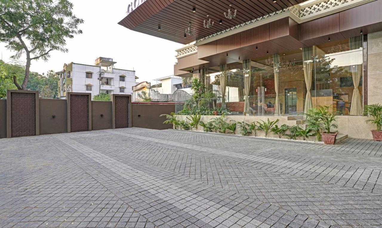 Treebo Premium Golden Bliss Trimurti Nagar Square Nagpur Exteriör bild